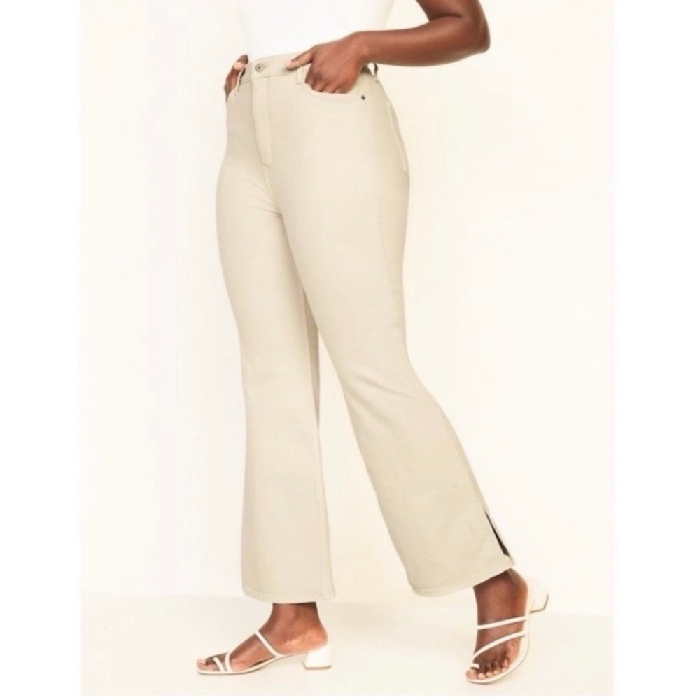 NWT Old Navy Higher High Rise Flare Jean Ecru Size 14 Minimalist Casual‎ Preppy